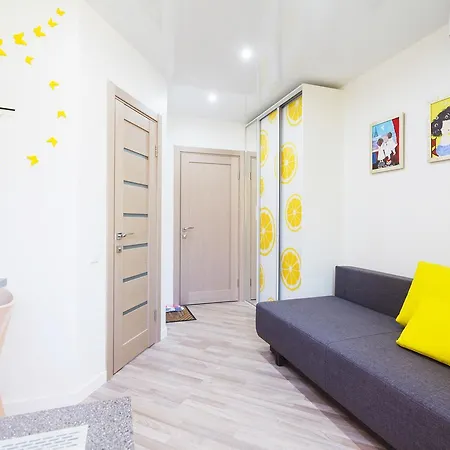 комфортні мині-апартаменти студіо на юлії здановської Apartment *